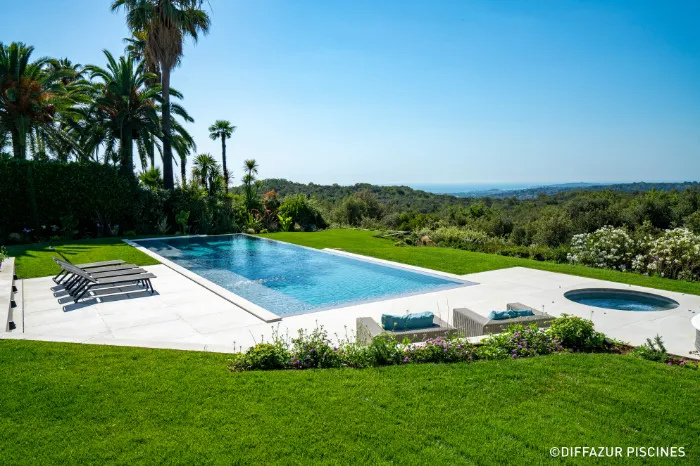 Trophée d'argent 2025 catégorie rénovation piscine - Après