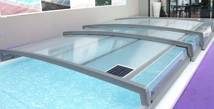 Découvrez le nouvel abri télescopique pour piscine d'une grande facilité d'ouverture