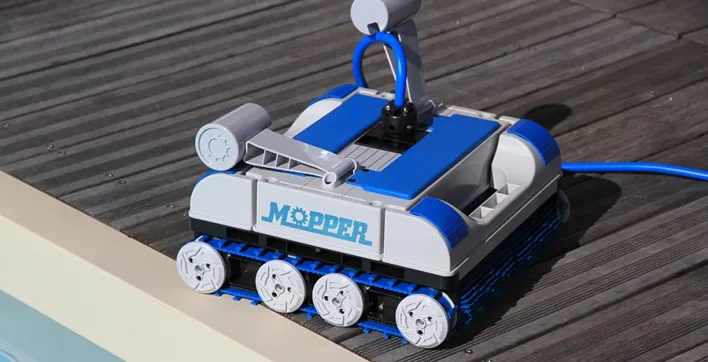 Mopper, le robot bi-moteur auto-programmable