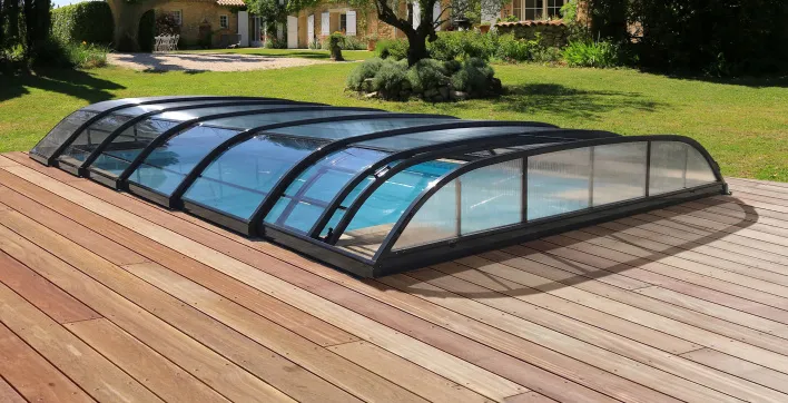 Abris de piscine : La gamme Phylo par Everblue