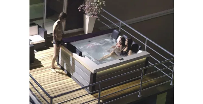 La nouvelle ligne de spas d'Aquazzi, tout en Elégance