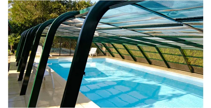 Atrium : un abri fixe pour piscine, le modèle Modul'haut