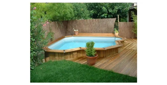 Des piscines en bois sans limites de formes ni de dimensions