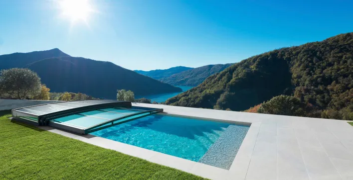 Quel est l’abri de piscine le plus tendance ?