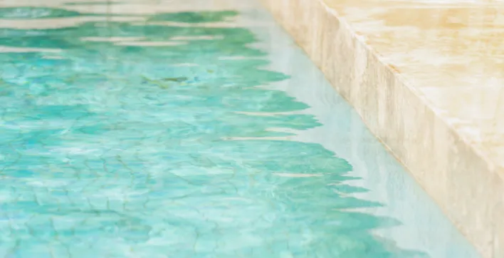 Alerte sécheresse : quels sont les départements où il est interdit de remplir sa piscine ?
