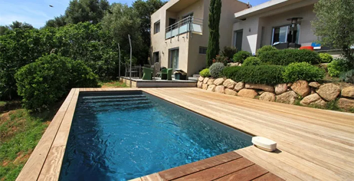 Des équipements innovants pour des piscines toujours plus agréables