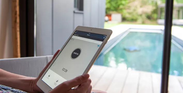 Des équipements piscines connectés et écologiques