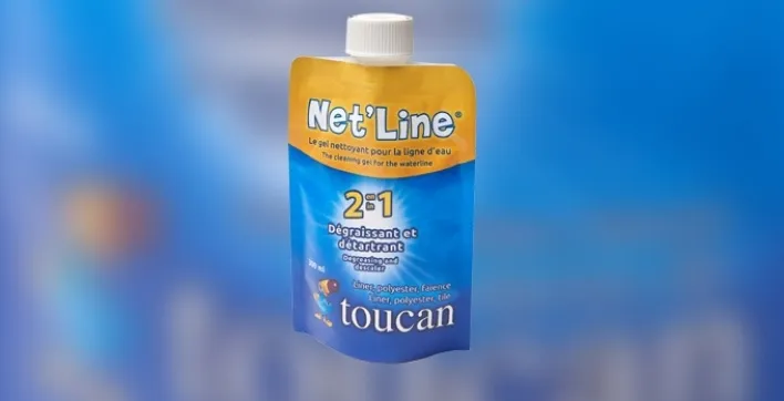Entretien piscines : nouveau packaging pour le gel nettoyant pour lignes d’eau de Toucan
