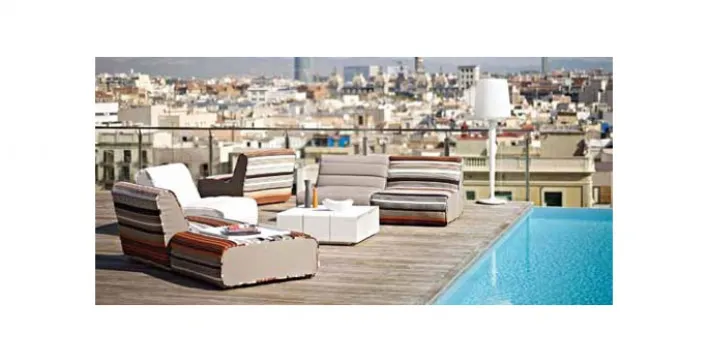 Des fauteuils totalement impermables pour l'espace piscine