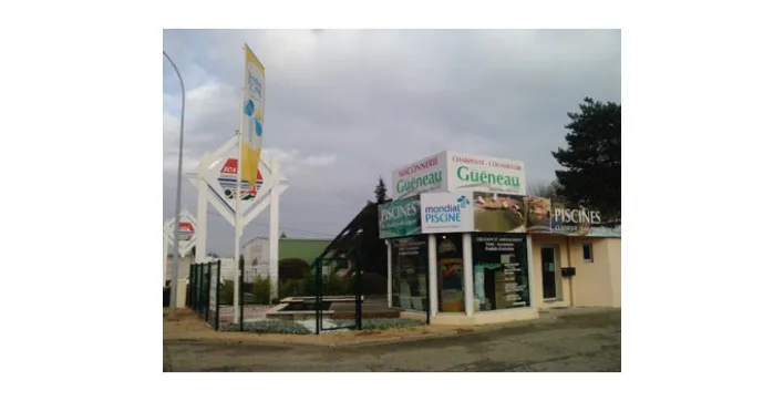 Désormais Mondial Piscine est présent aussi dans l'Allier