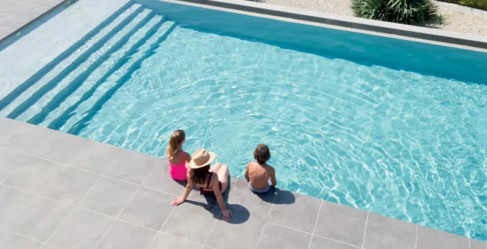 En 2019 Hayward innove en matière d’équipements de piscine connectée