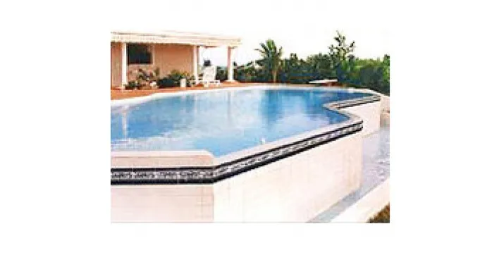 Constructeur de piscines traditionnelles