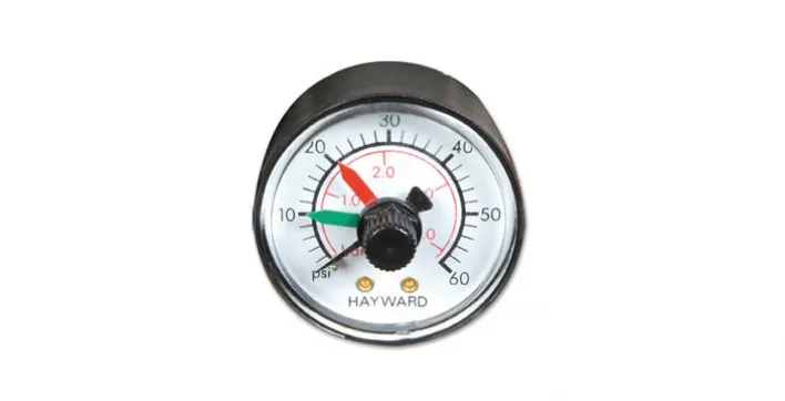 A quoi sert le manomètre placé sur mon filtre de piscine ?