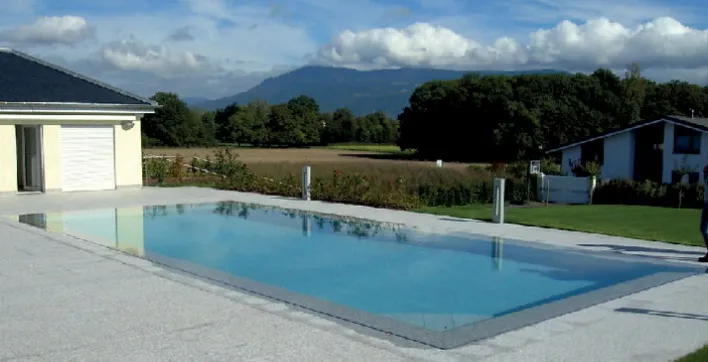 Zoom sur la piscine Miroir de Mondial Piscine