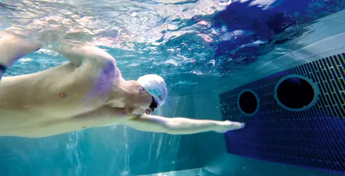 Equipement piscine : le succès de la nage à contre-courant