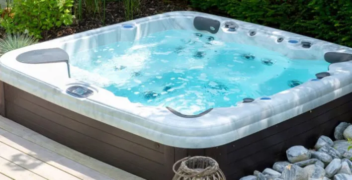 Avec Aquilus, offrez-vous un spa accompagné du meilleur de la musique