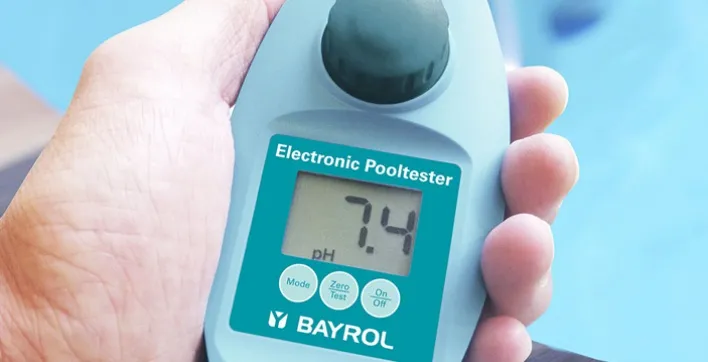 Photomètre électronique Bayrol nouvelle génération pour piscine et spa.
