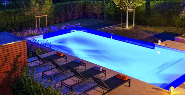 Réalisation d’une piscine alliant prouesse technique et création esthétique.