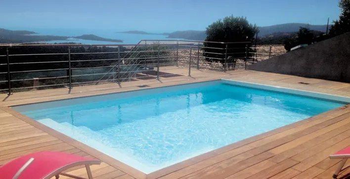 Nouveau modèle de piscine coque personnalisable