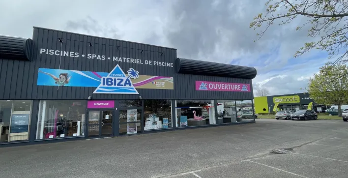 Piscines Ibiza s’installe dans la Sarthe !