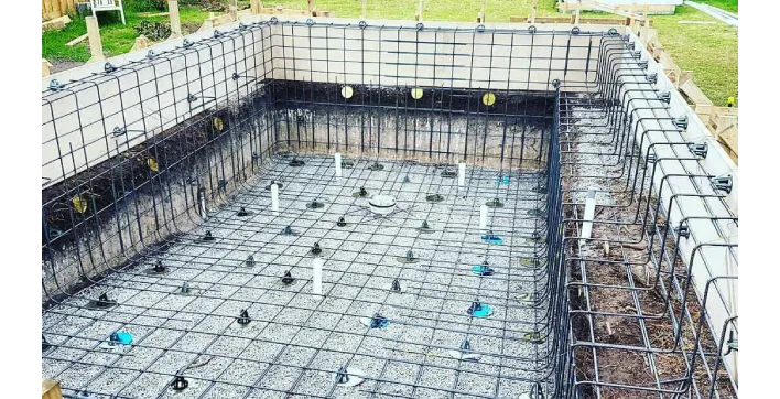 Quand commencer à construire sa piscine ?