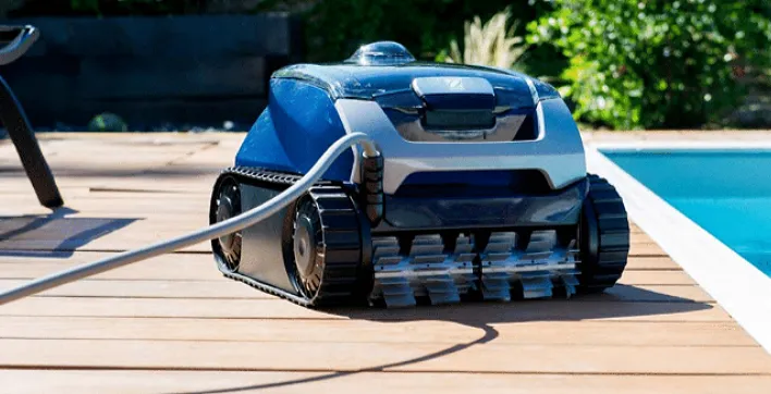 Robot Zodiac Voyager : votre allié pour une piscine toujours propre !