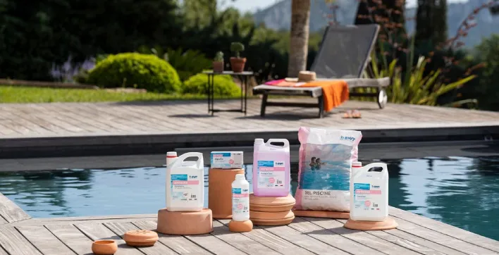 Summer of Excellence 2024 : Traitez l’eau de votre piscine avec des produits BWT et recevez des cadeaux exclusifs !