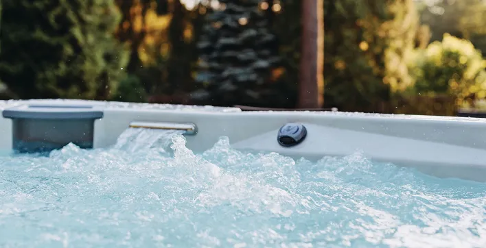 Entretien spa : La technologie Microsilk de Poolstar