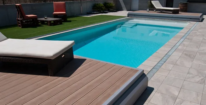 Tendance : une terrasse mobile pour ma piscine