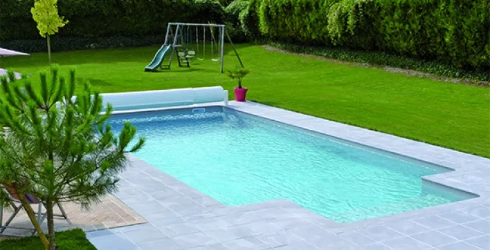 Des structures 100 % françaises par Unibéo Piscines