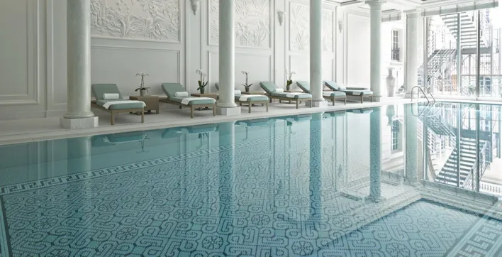 La piscine la plus lumineuse de Paris