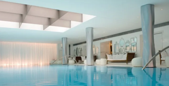 La piscine la plus design de Paris
