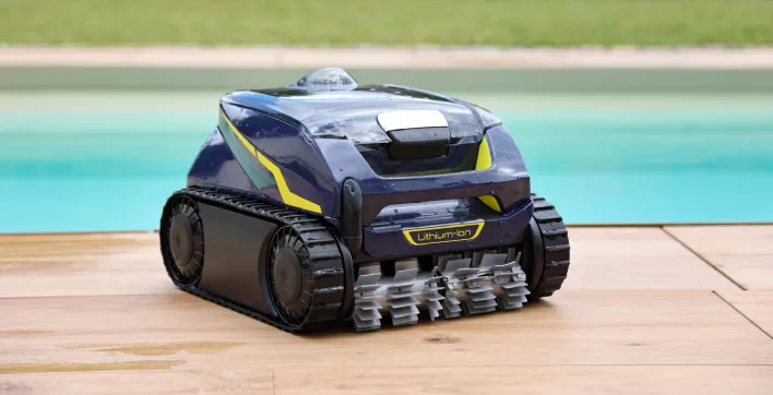 FREERIDER, le robot nettoyeur sans fil pour piscine privée