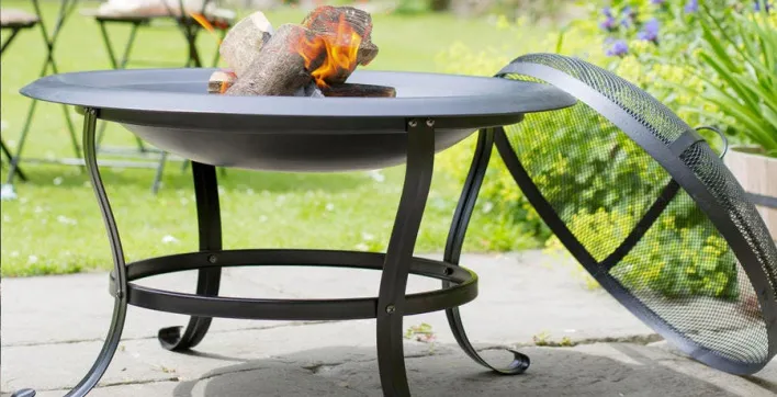 Le brasero à bois, un exemple de chauffage de jardin
