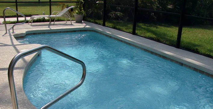 Calculer et connaître le volume d'eau de sa piscine
