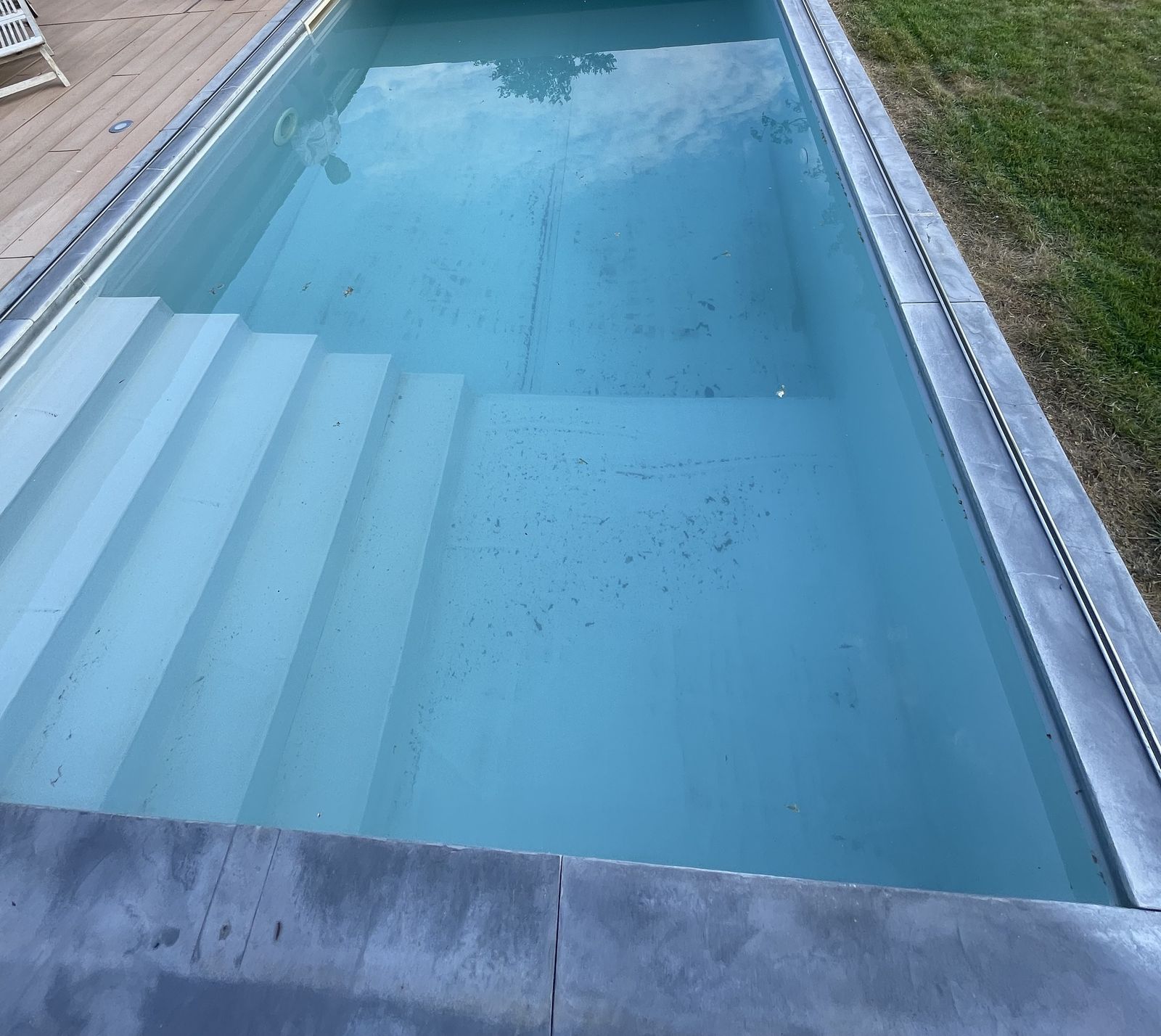 Le "avant" d'une rénovation piscine