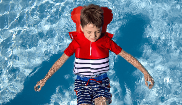 Floatee, un tee-shirt flottant pour protéger les enfants de la noyade